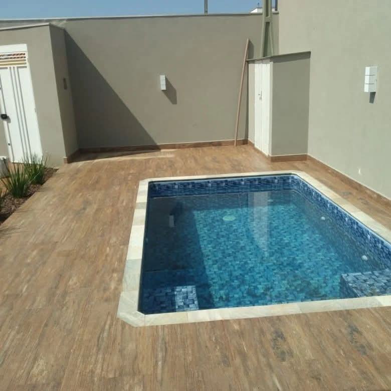 CASA A VENDA PARQUE DAS NAÇÕES 