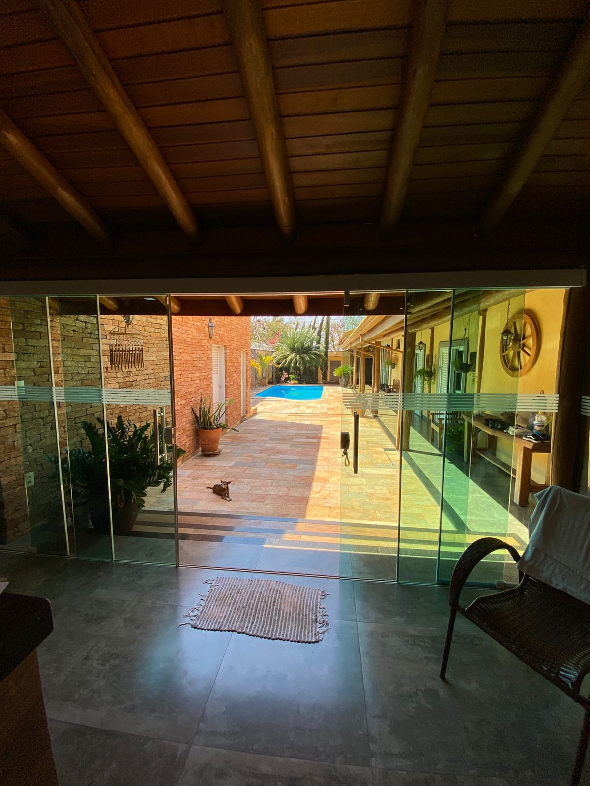 CASA A VENDA NO JARDIM TROPICAL