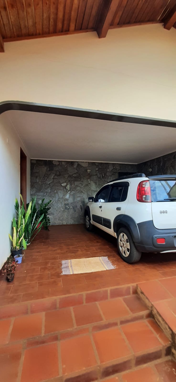 IMOVEL A VENDA NO CENTRO COM PONTO COMERCIAL